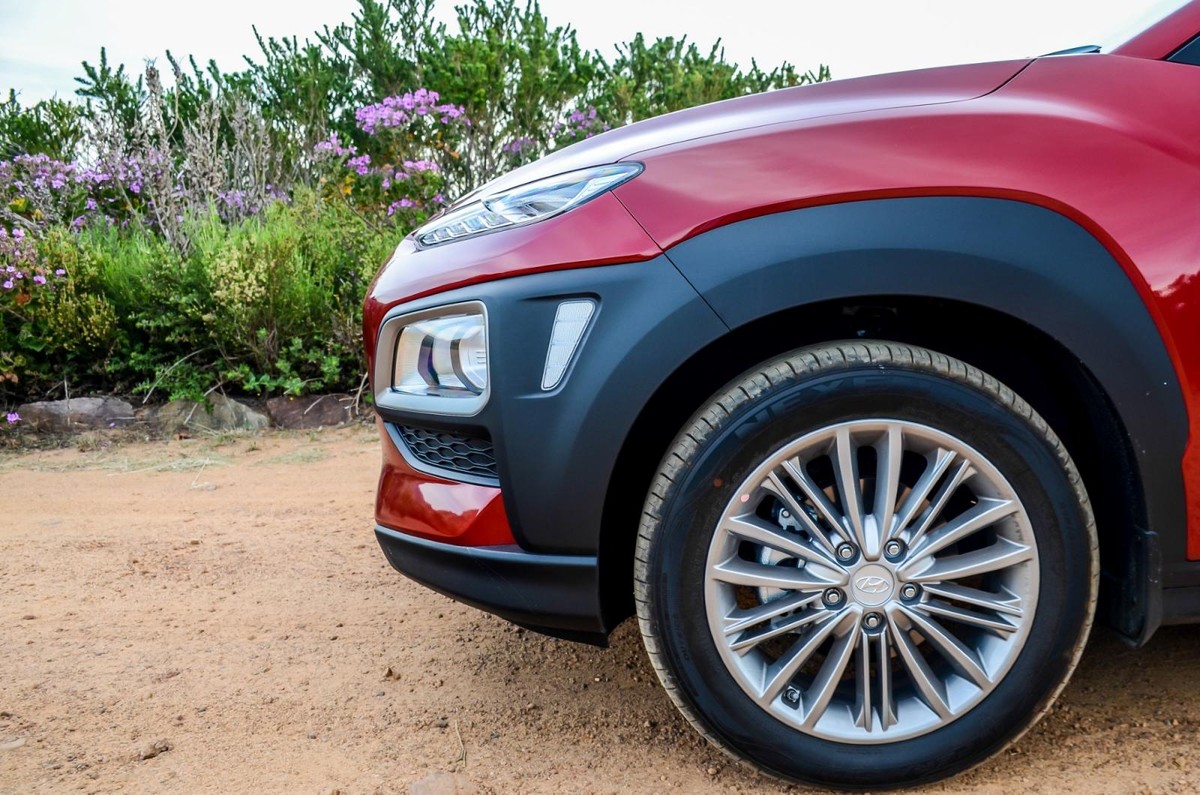 Hyundai Kona 1.0T Executive (2018) Review Cars.co.za